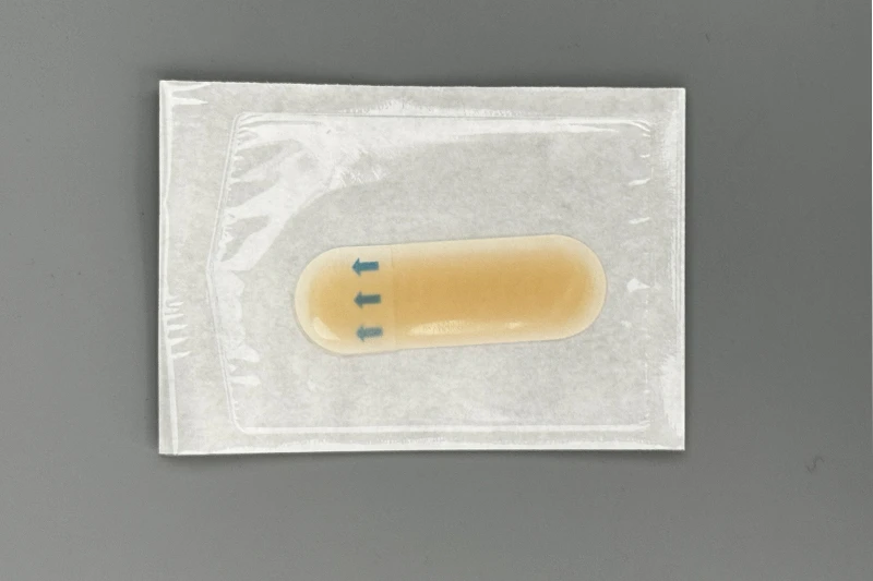 Curativo hidrocol&oacute;ide alongado &agrave; prova d'&aacute;gua