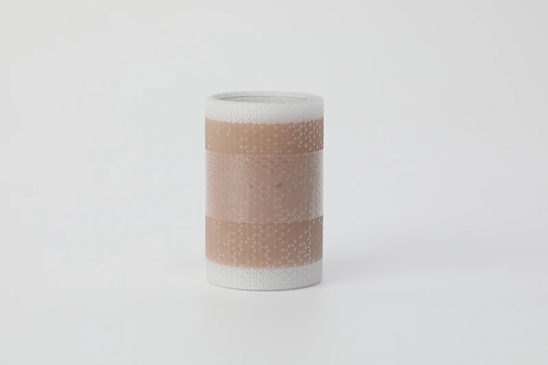 Rolo de fita para cicatriz de silicone macio e reutiliz&aacute;vel